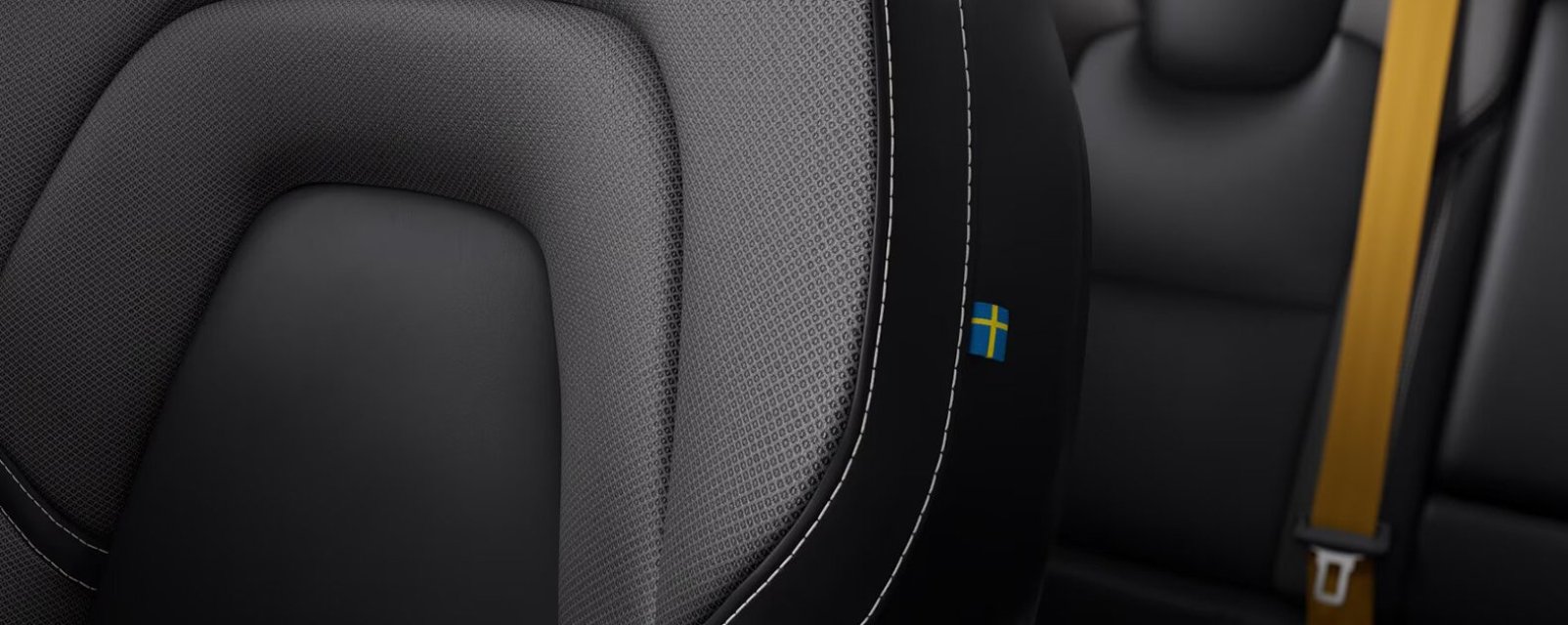 Sillas de pasajeros de auto Volvo con cinturón de seguridad.