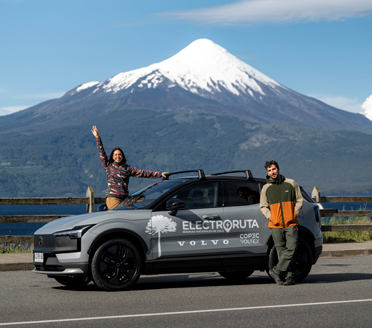 Volvo Cars y Benjamín Valenzuela dan inicio a una nueva aventura: Electro Ruta Reservas Nacionales de Chile