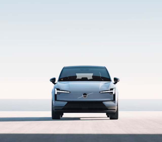 EX30 Eléctrico